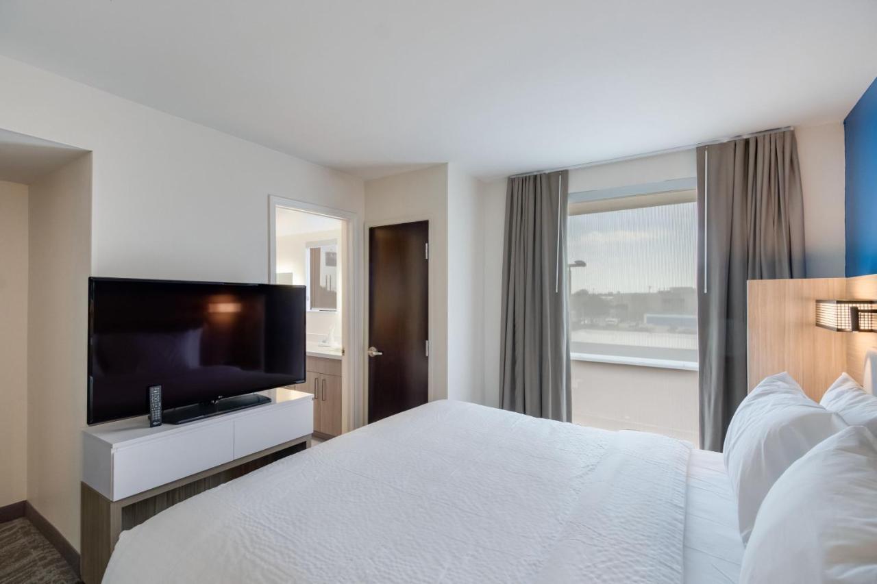 Springhill Suites By Marriott Dallas Nw Highway At Stemmons / I-35East 외부 사진